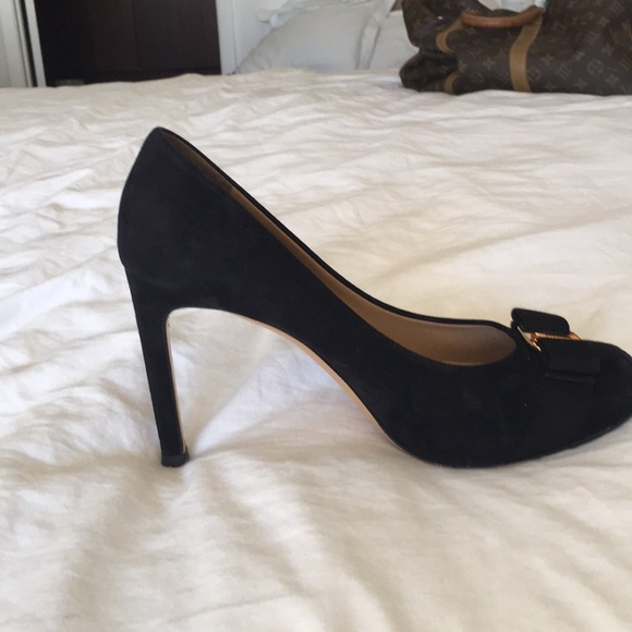 Sued shoes 7.5 - Picture 2 of 2